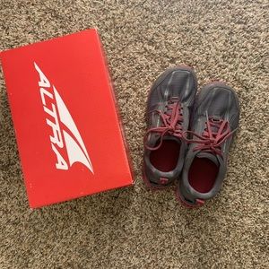 Brand new altras!